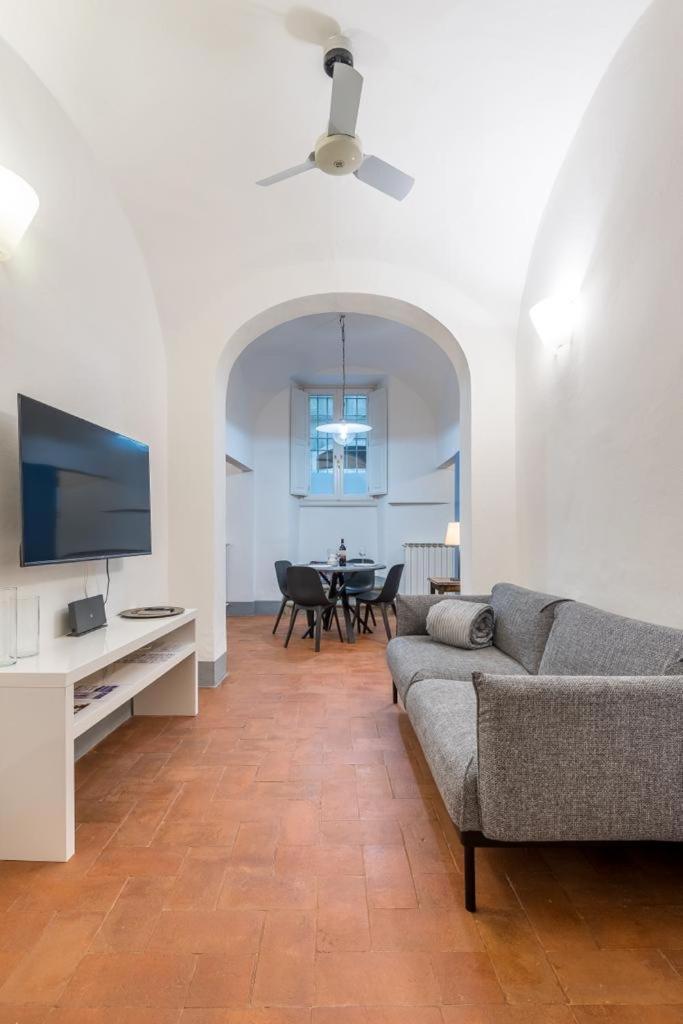 Appartamento La Casa Di Ugo-A Due Passi Dal Duomo Firenze Esterno foto